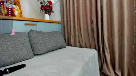 miissblonde online show from 10/14/25, 03:07