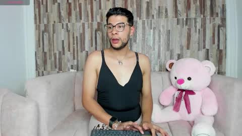 miissy__ online show from 03/26/26, 12:39