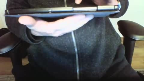 Snapshot of mik116 chatting on 12/05/24, 09:28 mik online show from 12/05/24, 09:28