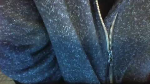 Snapshot of mik116 chatting on 12/20/24, 09:21 mik online show from 12/20/24, 09:21