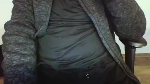 Snapshot of mik116 chatting on 02/05/25, 08:54 mik online show from 02/05/25, 08:54