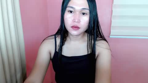 Hi im Avah online show from 03/01/25, 10:13