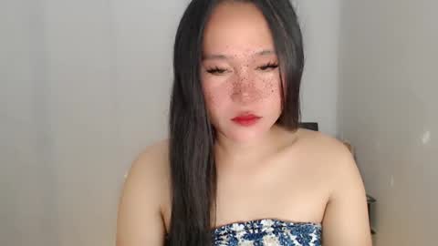 Hi im Avah online show from 03/11/26, 06:08