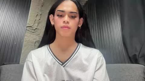 mika_pedersen online show from 09/12/25, 05:13