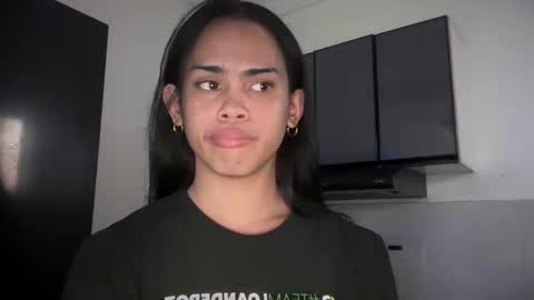 mika_pedersen online show from 10/22/25, 12:38