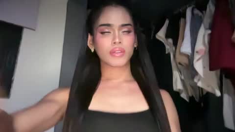 mika_pedersen online show from 07/06/26, 07:27