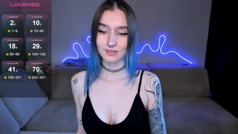 Mika online show from 02/03/26, 10:53