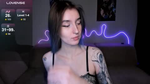 Mika online show from 02/27/26, 11:10