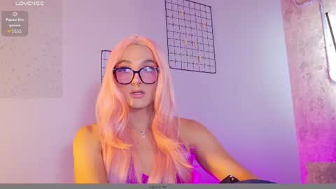 mika_velvet online show from 06/28/26, 02:34