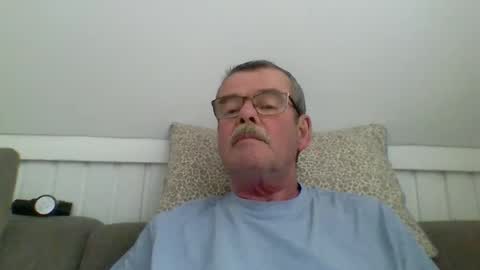 mikael42 online show from 04/25/26, 12:52