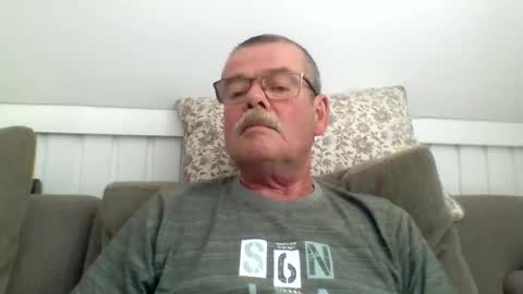 mikael42 online show from 05/24/26, 01:16