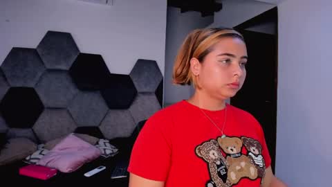 Mikaela blondie bigass online show from 04/30/26, 11:09