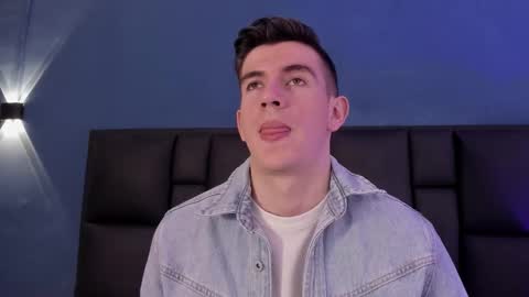 mikael online show from 11/20/25, 04:23