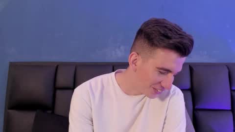 mikael online show from 01/19/26, 02:15