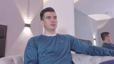 mikael online show from 04/05/26, 04:48