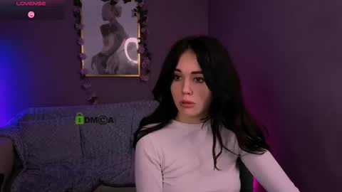 Mika online show from 01/14/26, 08:25