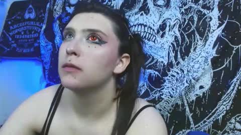 Mika online show from 03/08/26, 02:04