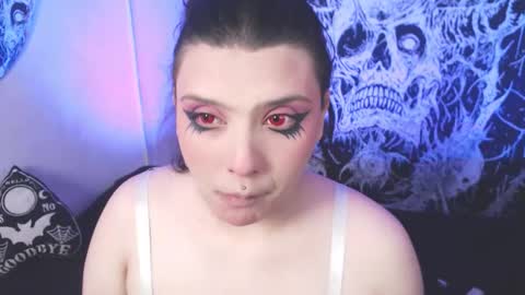 Mika online show from 03/21/26, 10:46