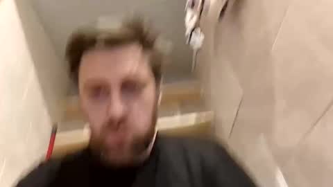 Mika online show from 03/20/26, 01:49