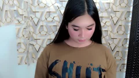 Kyla online show from 10/12/25, 06:12