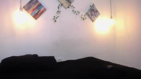 Snapshot of mikaza_akerman chatting on 05/21/26, 12:56 mikaza online show from 05/21/26, 12:56