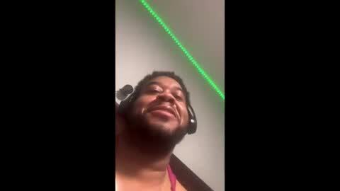 Snapshot of mike66730 chatting on 03/09/25, 02:50 mike66730 online show from 03/09/25, 02:50