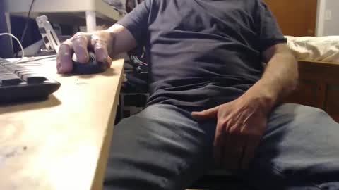 Snapshot of mike694fun chatting on 03/14/26, 05:40 mike694fun online show from 03/14/26, 05:40