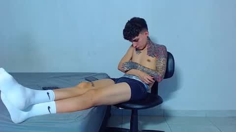 Mike IMDEPENDIENT MODEL online show from 02/12/26, 03:01