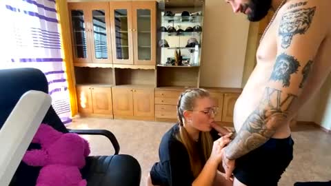 Mike and anna online show from 04/04/26, 08:12