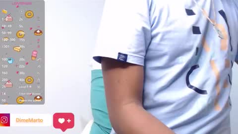 Snapshot of mike_black_22 chatting on 10/09/25, 03:43 Mike online show from 10/09/25, 03:43