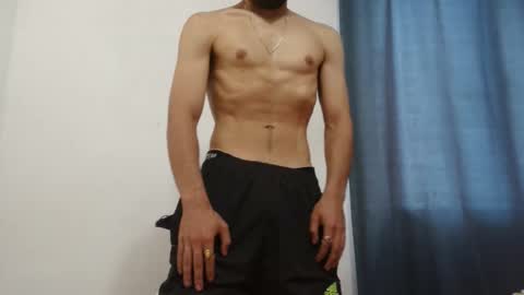 Snapshot of mike_leonrey22 chatting on 11/22/25, 07:46 mike_leonrey22 online show from 11/22/25, 07:46