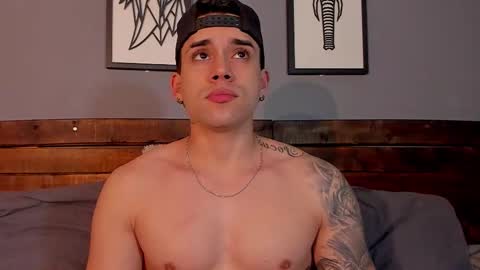 Snapshot of mike_montoya chatting on 02/28/26, 01:39 Mike Montoya online show from 02/28/26, 01:39