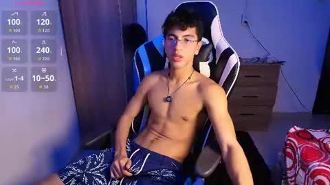 Mike Pineapple online show from 07/25/26, 03:59