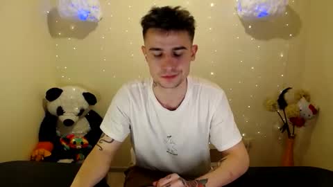 Mike online show from 02/04/25, 03:15