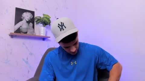 Snapshot of mikecooper_ chatting on 12/14/24, 05:51 Mike Cooper online show from 12/14/24, 05:51