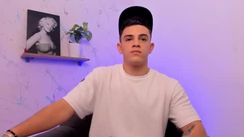 Snapshot of mikecooper_ chatting on 02/20/25, 07:34 Mike Cooper online show from 02/20/25, 07:34