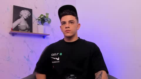 Snapshot of mikecooper_ chatting on 02/21/25, 06:18 Mike Cooper online show from 02/21/25, 06:18