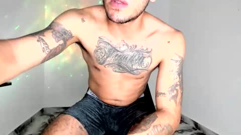mikee_scooth online show from 05/22/26, 01:46