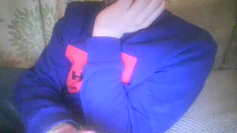 Snapshot of mikehockishuge9 chatting on 02/02/25, 11:11 mikehockishuge9 online show from 02/02/25, 11:11