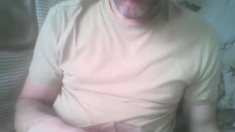 mikehockishuge9 online show from 11/02/25, 01:13