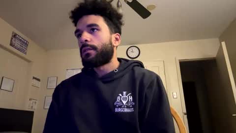 Snapshot of mikemikemikey9996 chatting on 11/02/25, 02:58 mikemikemikey9996 online show from 11/02/25, 02:58