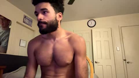 Snapshot of mikemikemikey9996 chatting on 11/06/25, 04:35 mikemikemikey9996 online show from 11/06/25, 04:35