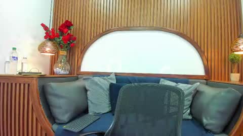 Snapshot of mikesteele_ chatting on 04/14/26, 11:27 online show from 04/14/26, 11:27