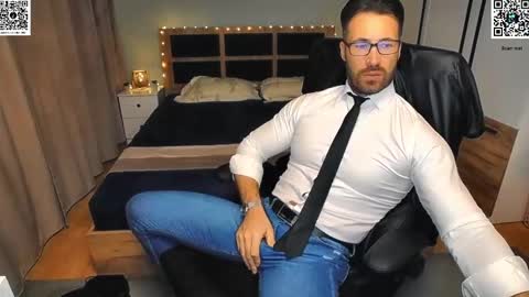 Mike    online show from 12/09/24, 12:08