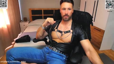 Mike    online show from 03/08/25, 12:30