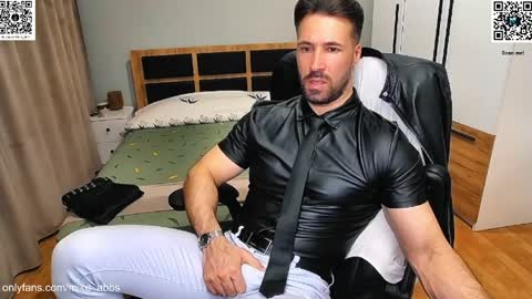 Mike    online show from 03/26/26, 08:47