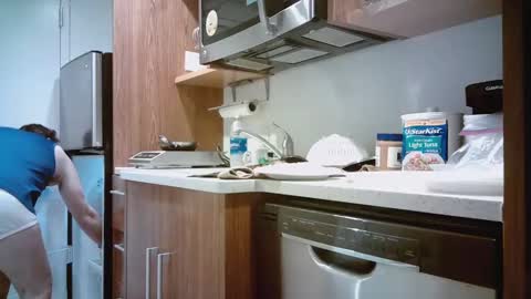 Snapshot of mikewulds chatting on 01/15/25, 10:35 Mike online show from 01/15/25, 10:35