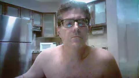 Snapshot of mikewulds chatting on 02/03/25, 02:03 Mike online show from 02/03/25, 02:03