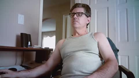 Snapshot of mikewulds chatting on 09/30/25, 05:51 Mike online show from 09/30/25, 05:51