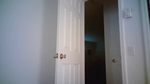 Snapshot of mikewulds chatting on 10/02/25, 11:50 Mike online show from 10/02/25, 11:50